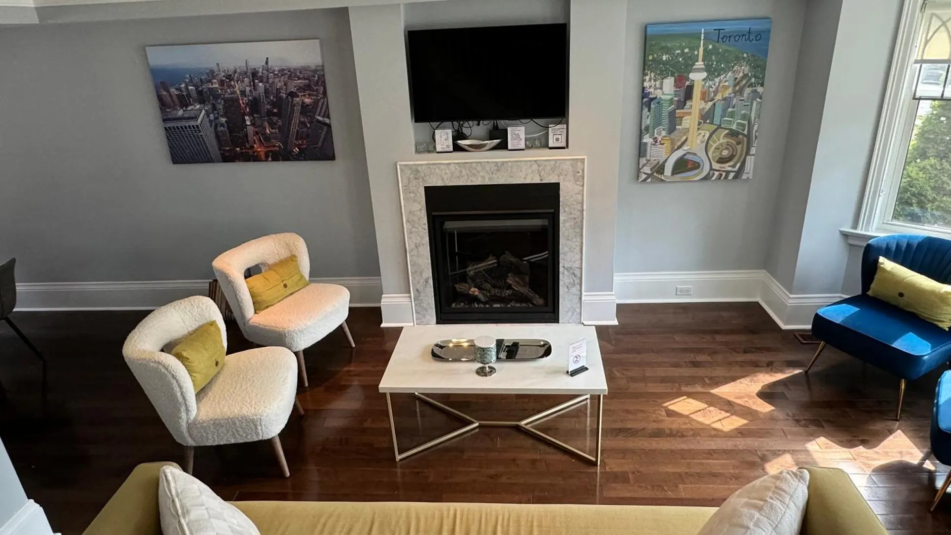 Leaside Rental With Great Backyard & Pool Toronto 0*,